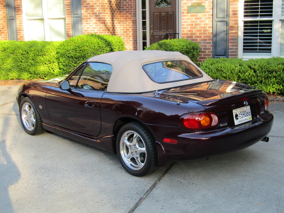 2000 Mazda NB MX-5 Miata - Image 12 of 31