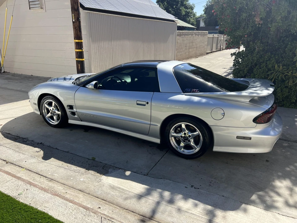 2000 Pontiac Firebird Trans Am 4th Gen - Image 5 of 31
