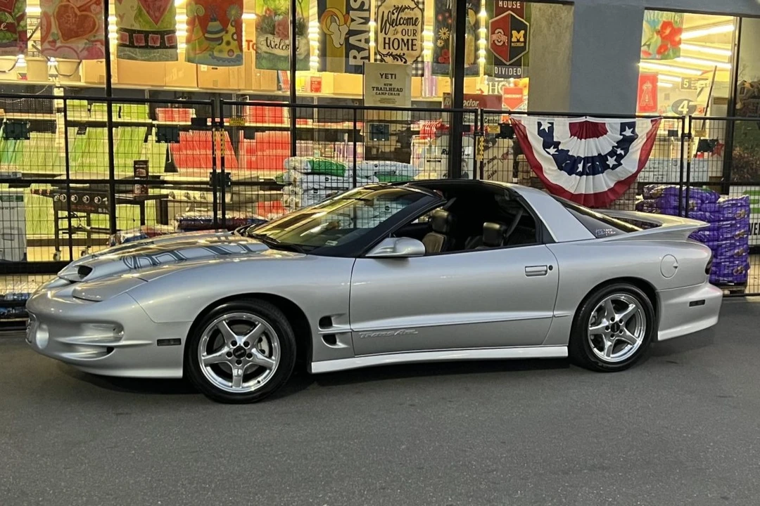 2000 Pontiac Firebird Trans Am 4th Gen - Image 4 of 31