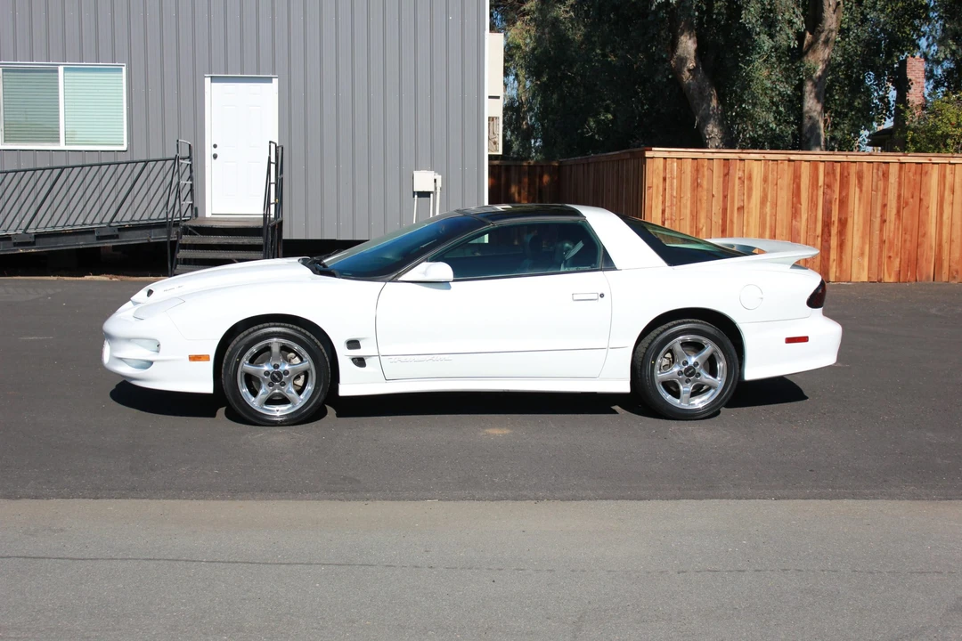 2000 Pontiac Firebird Trans Am 4th Gen - Image 5 of 31