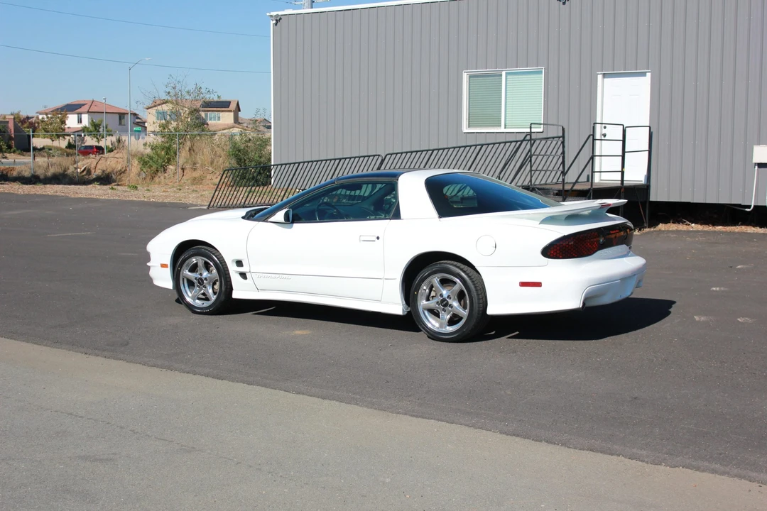 2000 Pontiac Firebird Trans Am 4th Gen - Image 6 of 31