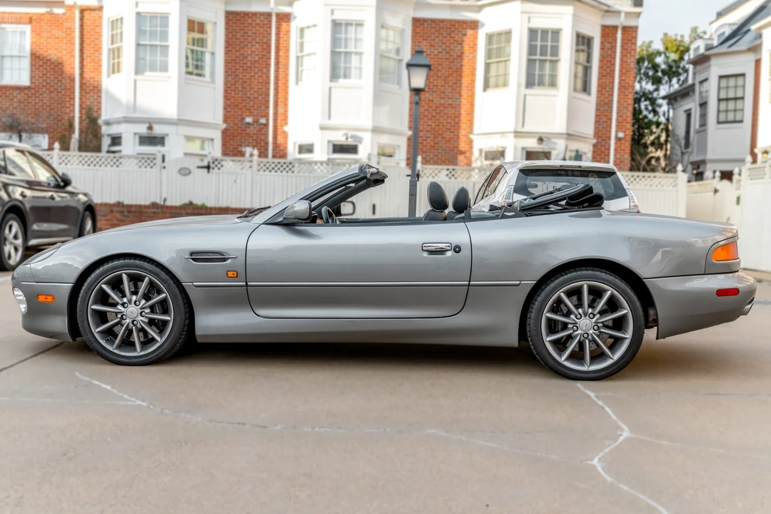 2001 Aston Martin DB7 Vantage - Image 7 of 31