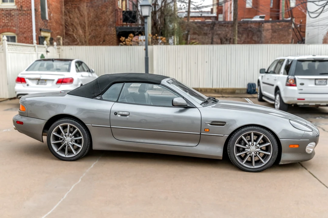 2001 Aston Martin DB7 Vantage - Image 12 of 31