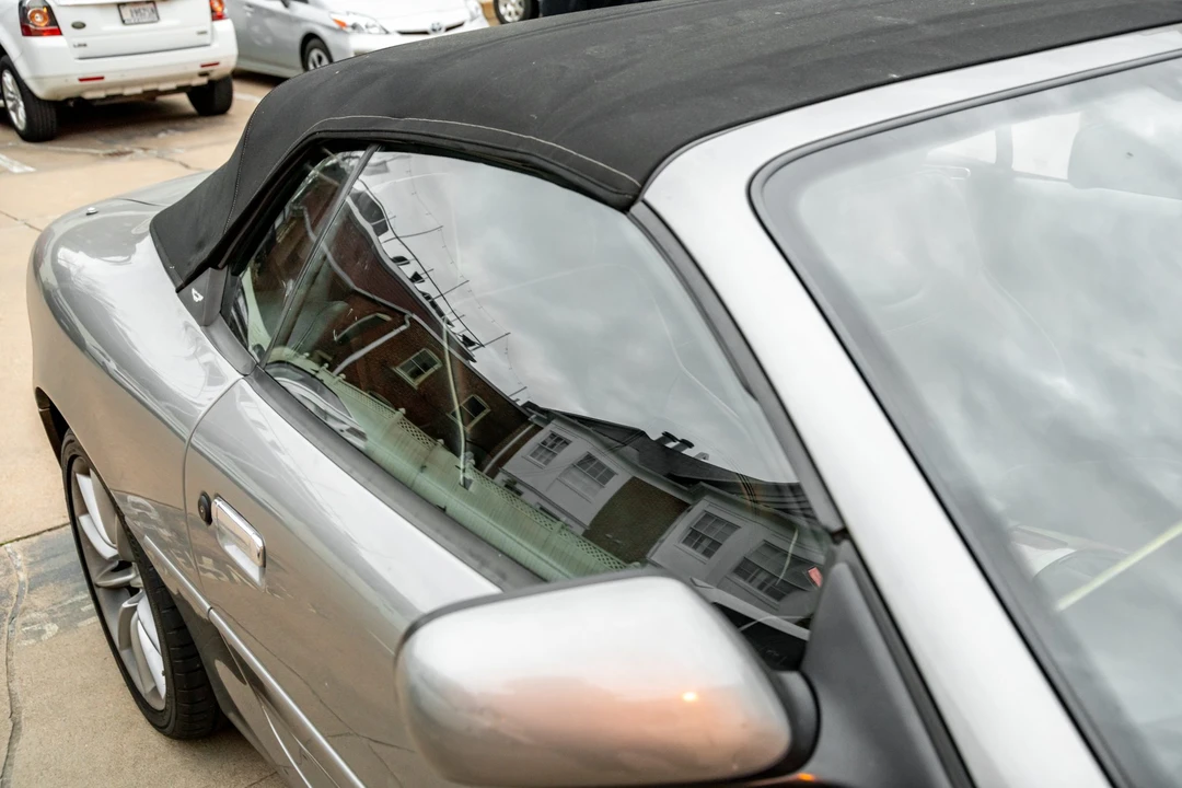 2001 Aston Martin DB7 Vantage - Image 28 of 31