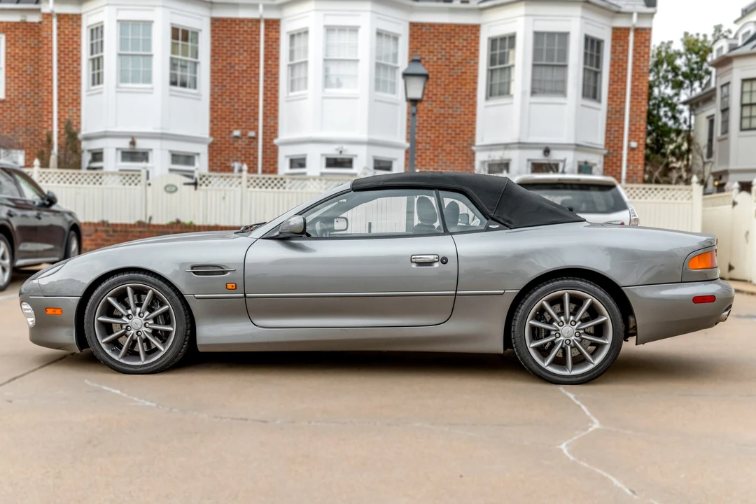 2001 Aston Martin DB7 Vantage - Image 19 of 31