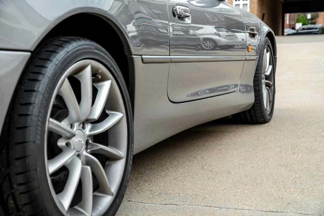 2001 Aston Martin DB7 Vantage - Image 26 of 31