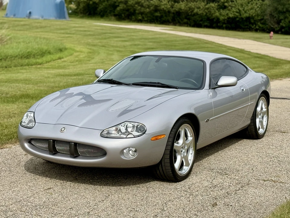 2001 Jaguar X100 XKR - Image 11 of 31