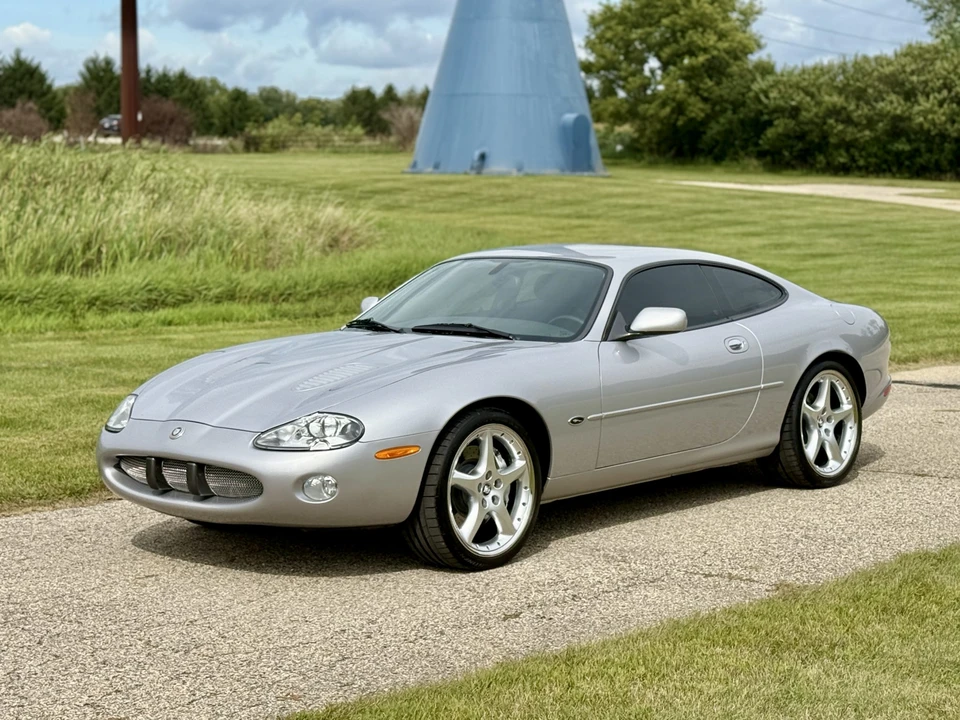 2001 Jaguar X100 XKR - Image 13 of 31