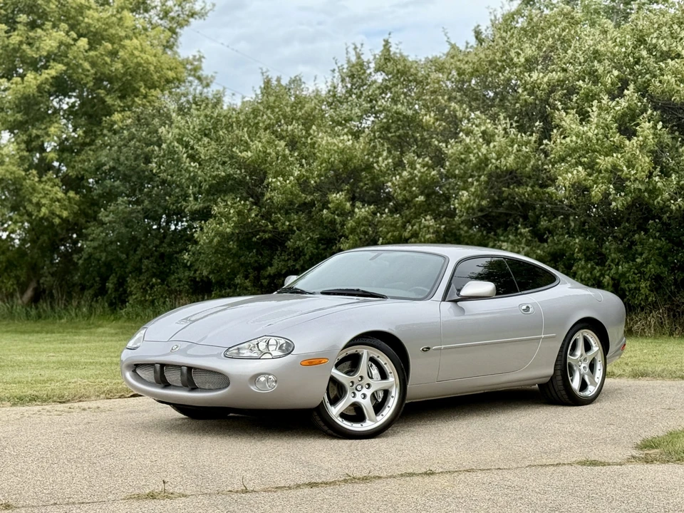 2001 Jaguar X100 XKR - Image 5 of 31