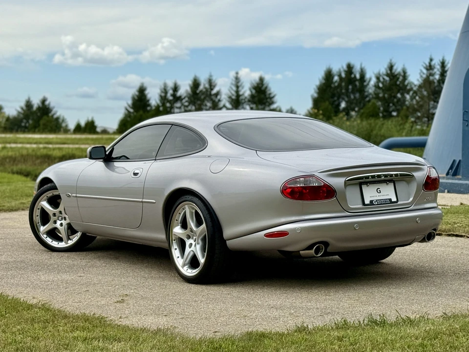 2001 Jaguar X100 XKR - Image 18 of 31