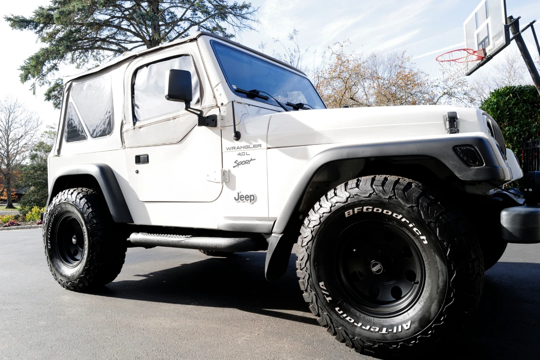 2001 Jeep TJ Wrangler - Image 3 of 31