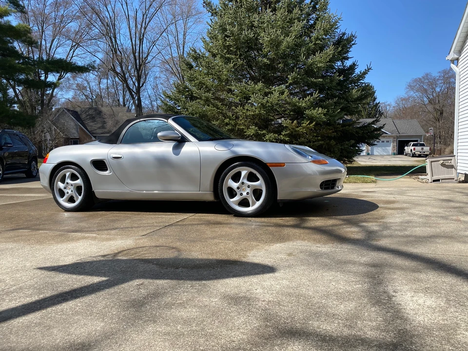 2001 Porsche 986 Boxster - Image 19 of 31