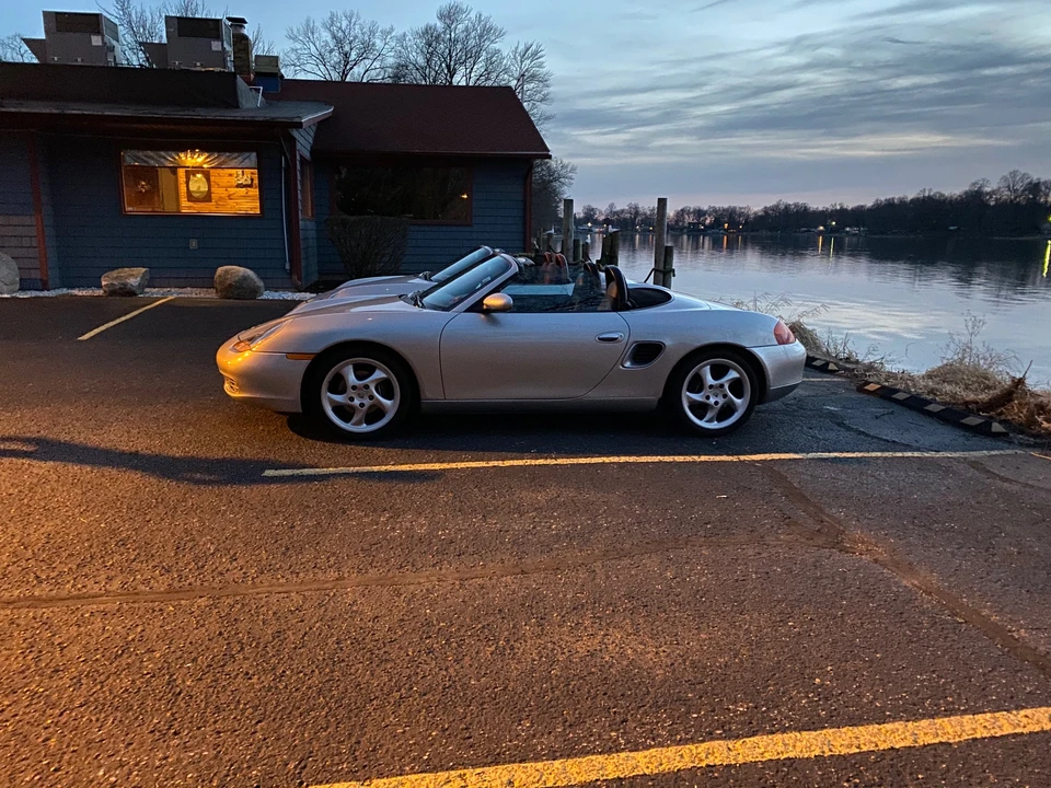 2001 Porsche 986 Boxster - Image 24 of 31