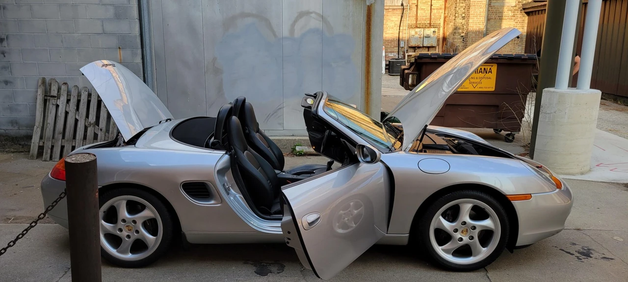 2001 Porsche 986 Boxster - Image 26 of 31