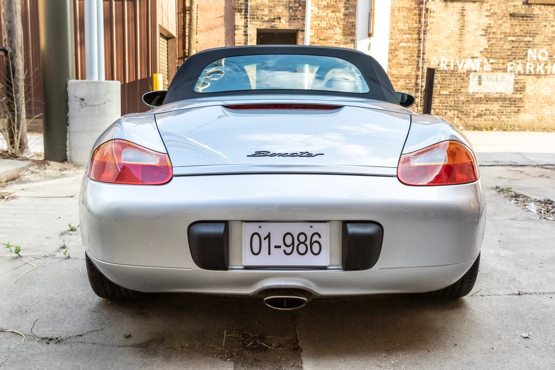 2001 Porsche 986 Boxster - Image 13 of 31