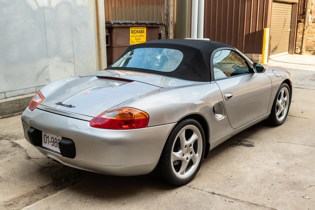 2001 Porsche 986 Boxster - Image 18 of 31