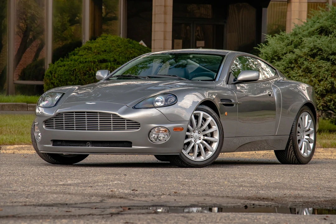 2002 Aston Martin Vanquish 1st Gen - Image 6 of 31