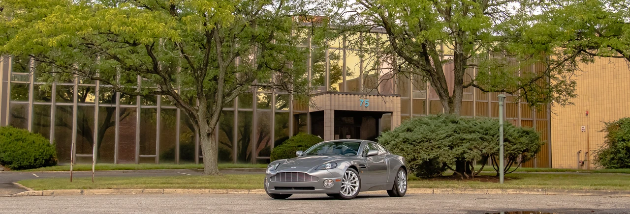 2002 Aston Martin Vanquish 1st Gen - Image 3 of 31