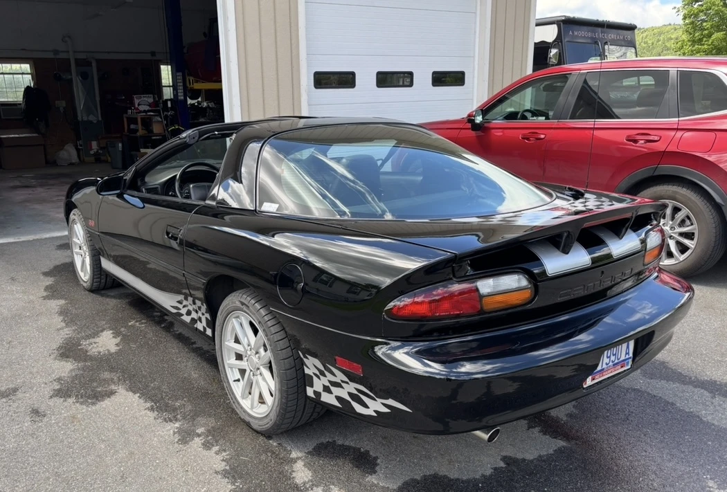 2002 Chevrolet Camaro SS 4th Gen - Image 4 of 31