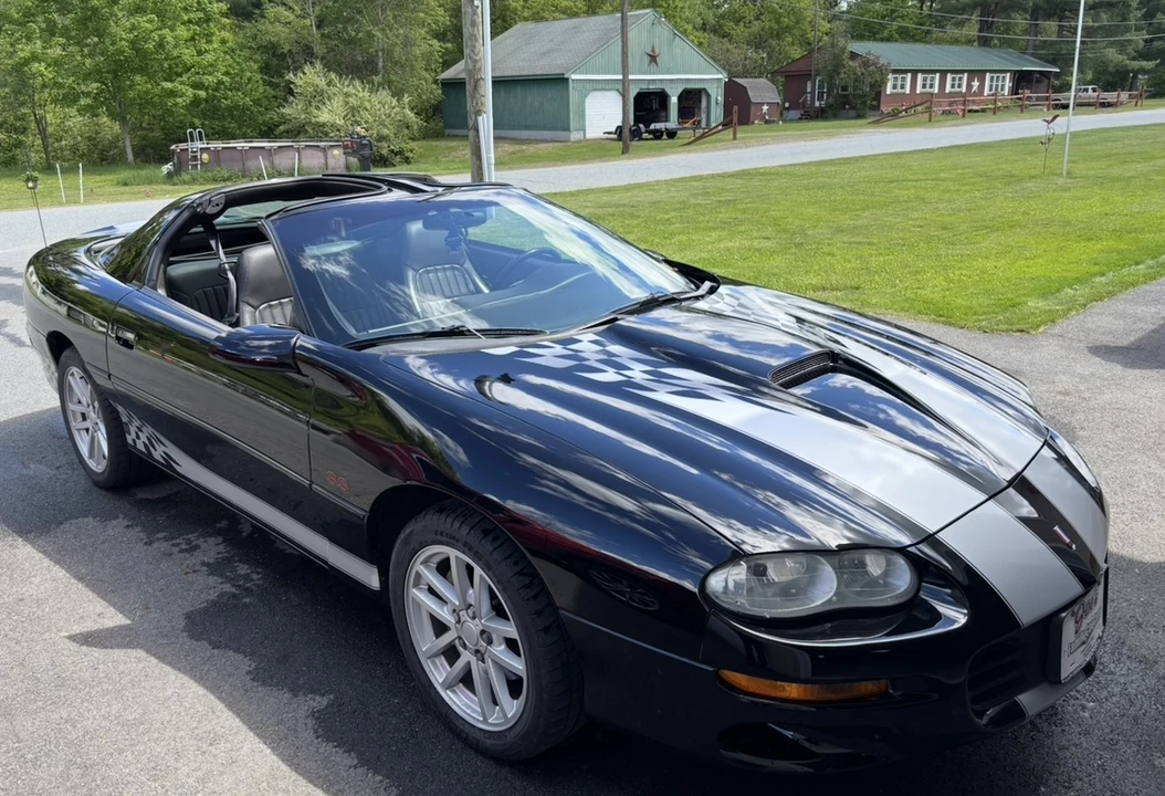 2002 Chevrolet Camaro SS 4th Gen - Image 8 of 31