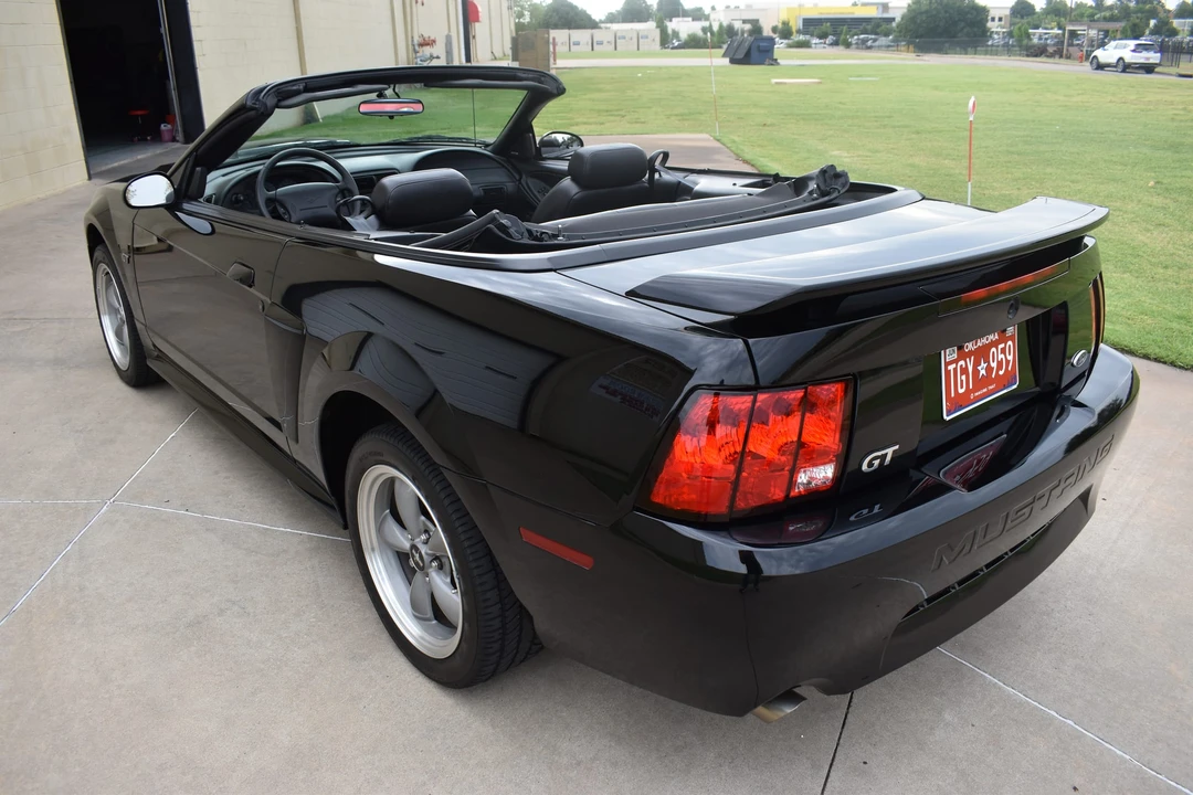 2002 Ford SN95 Mustang - Image 10 of 31