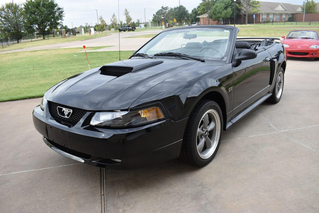 2002 Ford SN95 Mustang - Image 17 of 31