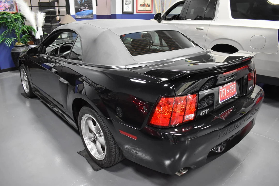 2002 Ford SN95 Mustang - Image 5 of 31