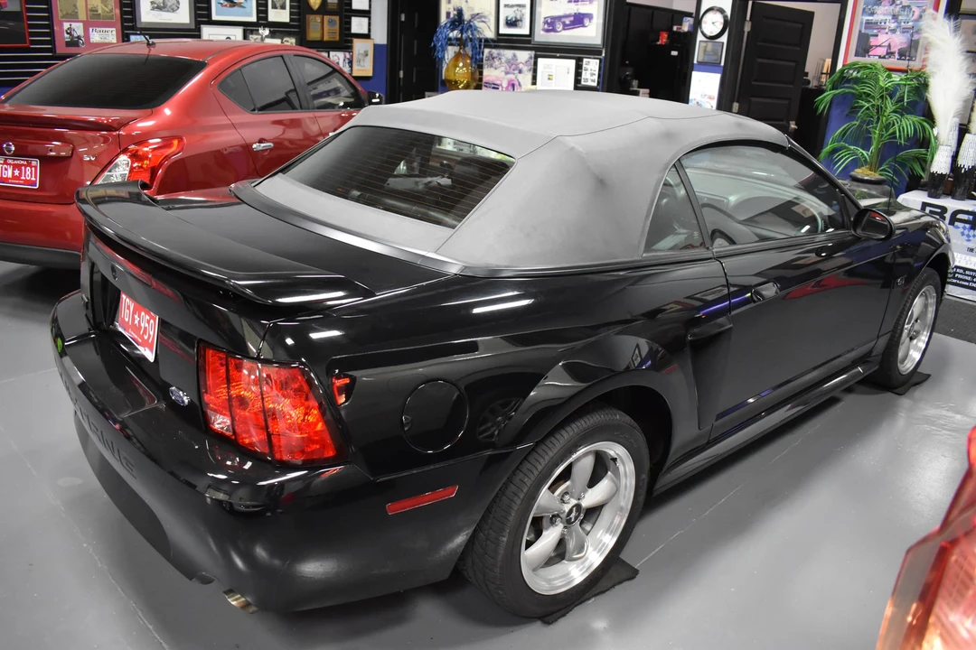 2002 Ford SN95 Mustang - Image 6 of 31