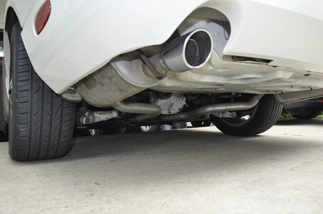2002 Ford Thunderbird 11th Gen - Image 24 of 31