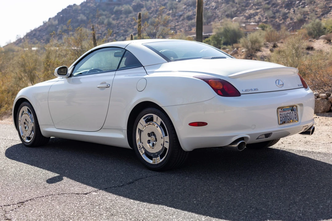 2002 Lexus SC430 - Image 19 of 31