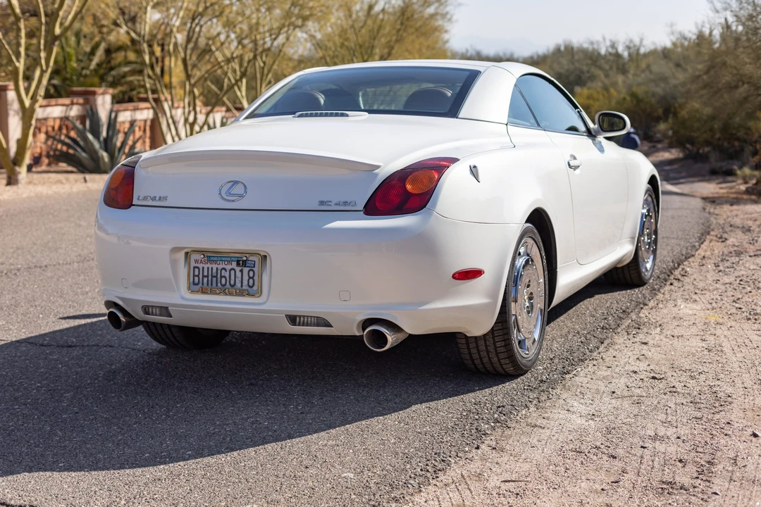 2002 Lexus SC430 - Image 17 of 31