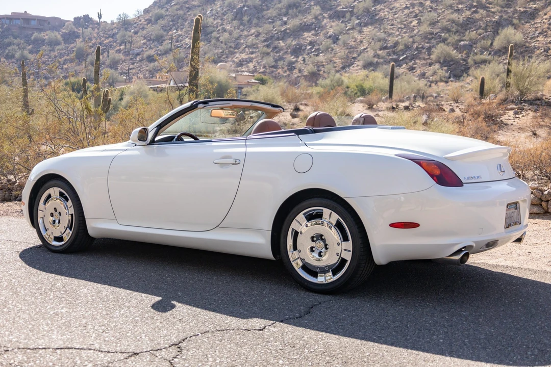 2002 Lexus SC430 - Image 11 of 31