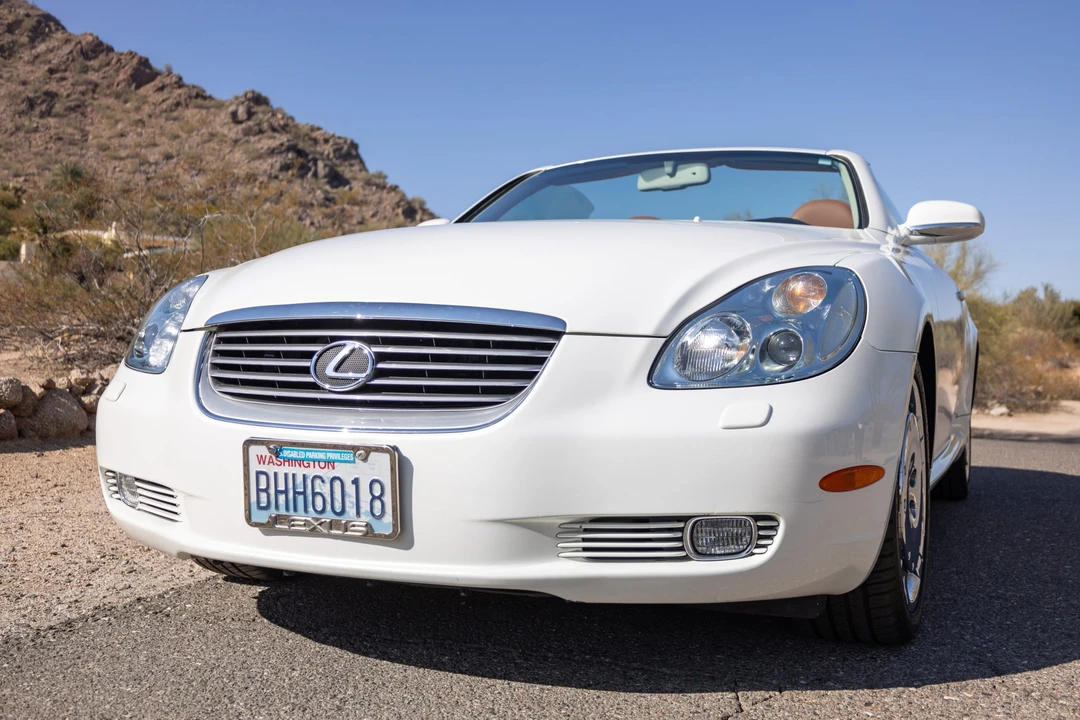 2002 Lexus SC430 - Image 4 of 31