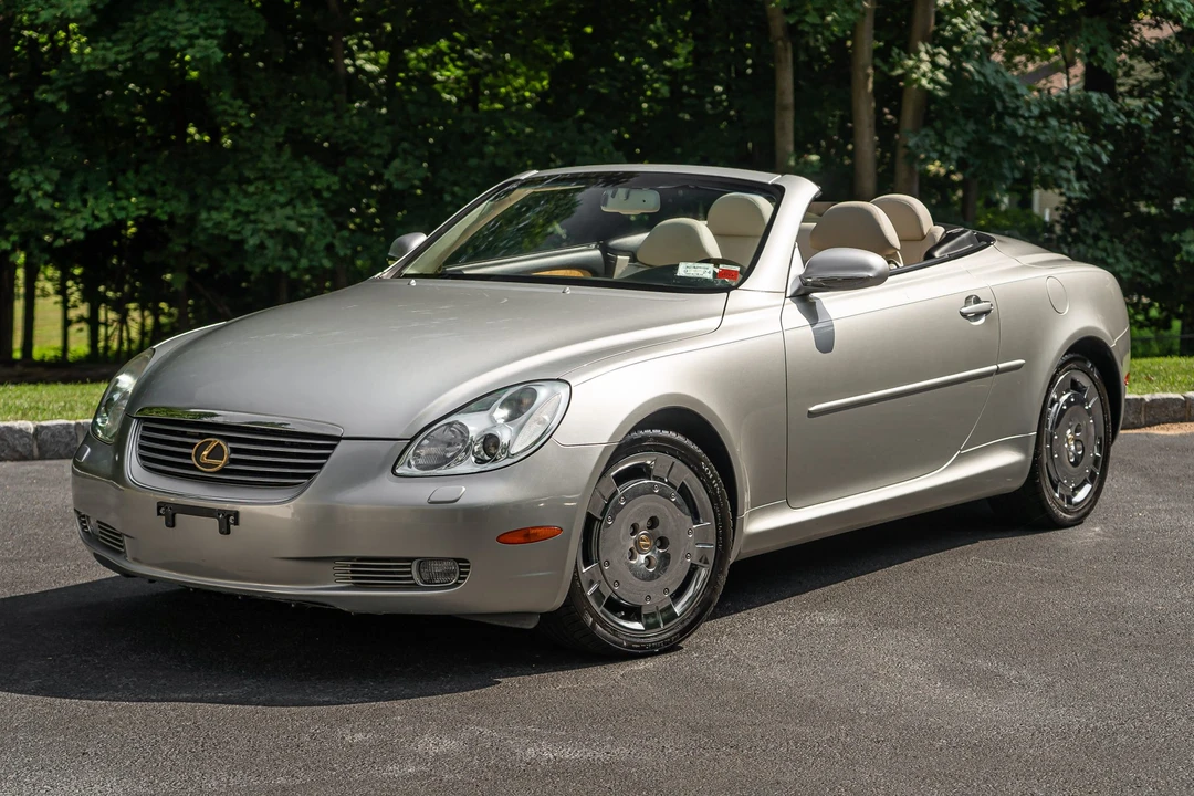 2002 Lexus SC430 - Image 3 of 31