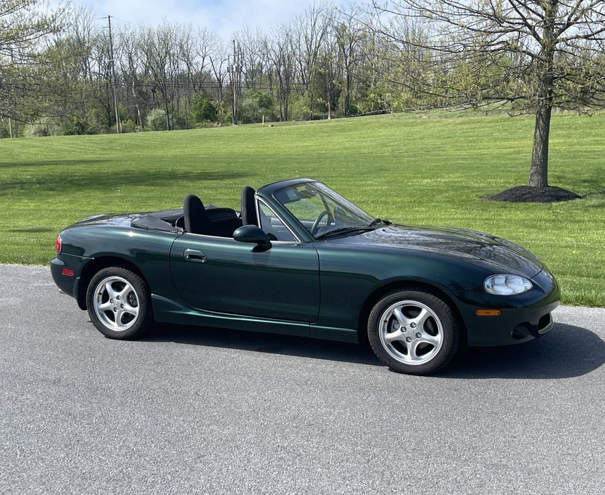 2002 Mazda NB MX-5 Miata - Image 25 of 31