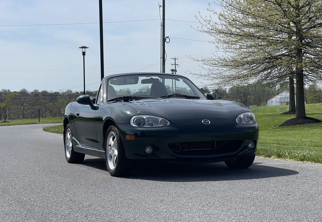 2002 Mazda NB MX-5 Miata - Image 19 of 31