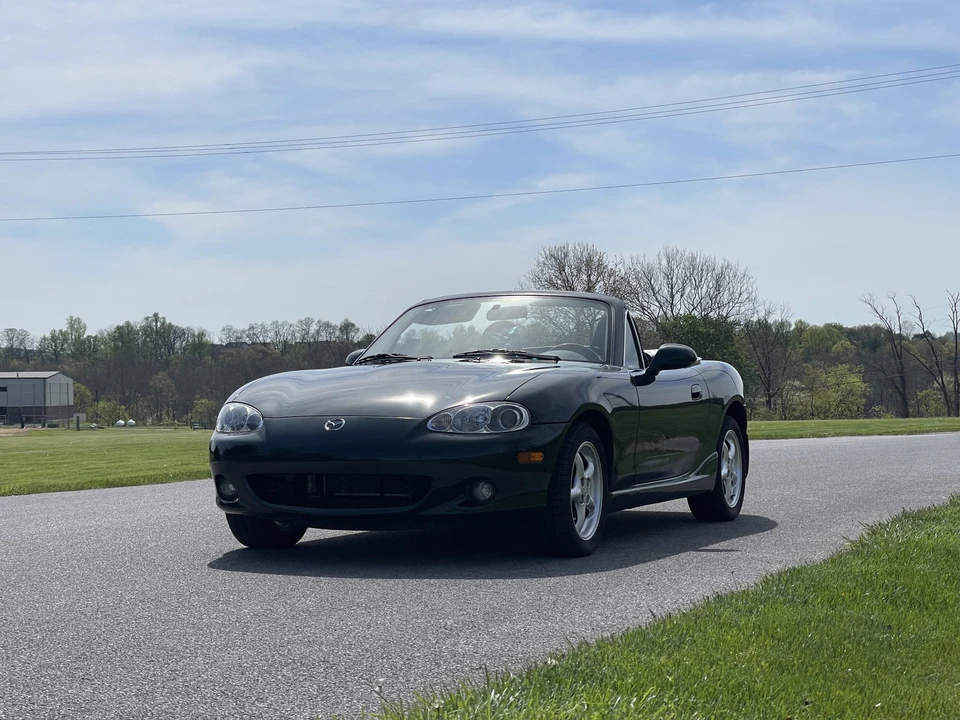 2002 Mazda NB MX-5 Miata - Image 10 of 31