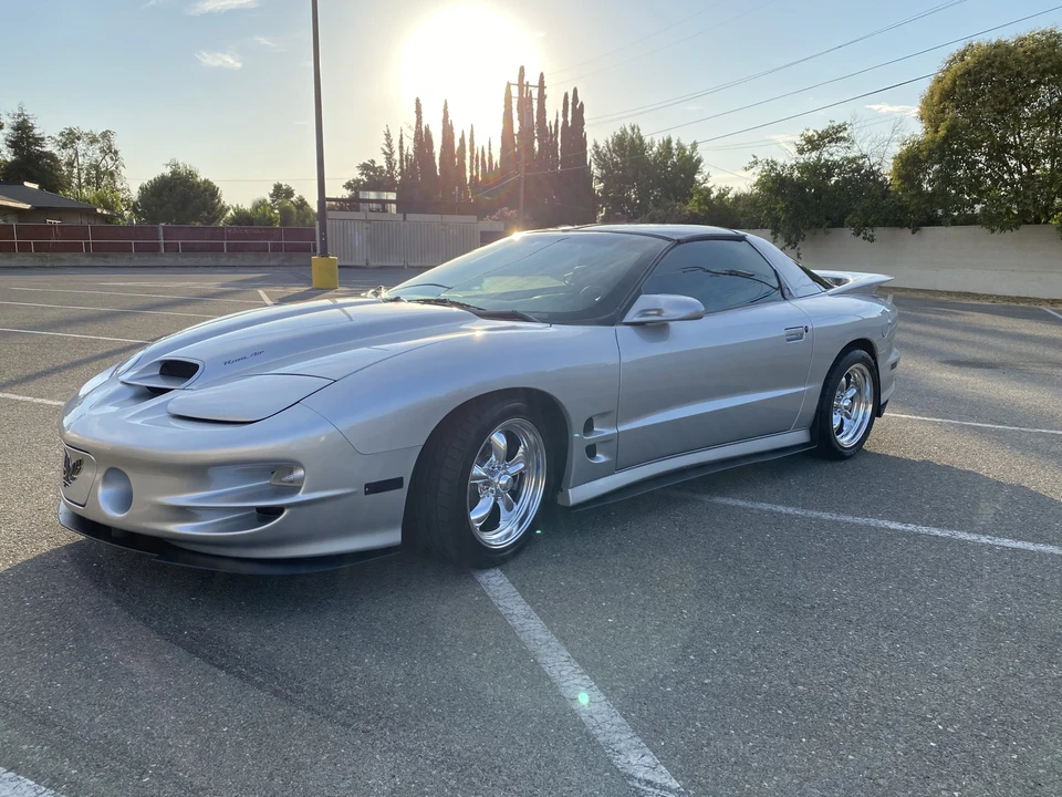 2002 Pontiac Firebird Trans Am 4th Gen - Image 2 of 31