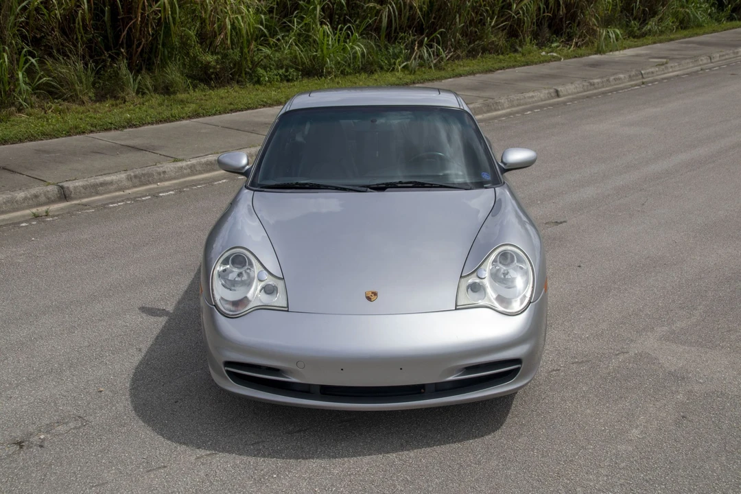 2002 Porsche 996 Carrera - Image 5 of 31