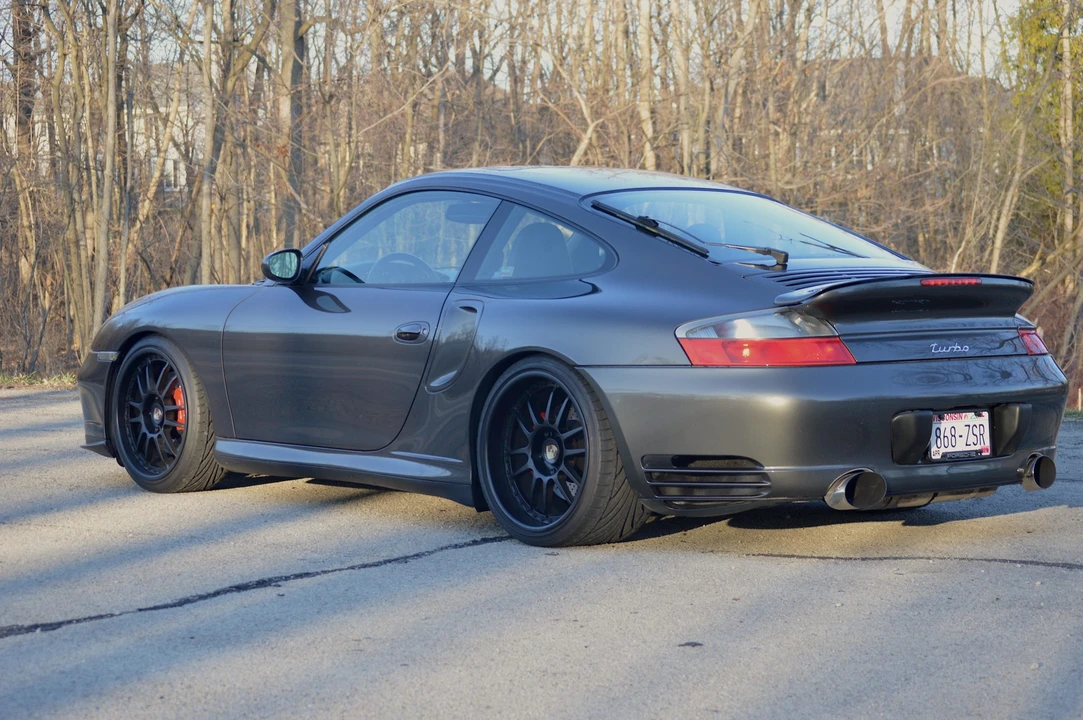 2002 Porsche 996 Turbo - Image 5 of 31