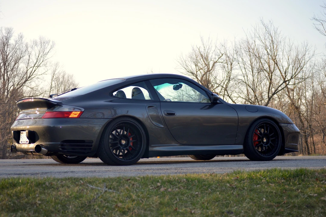 2002 Porsche 996 Turbo - Image 7 of 31