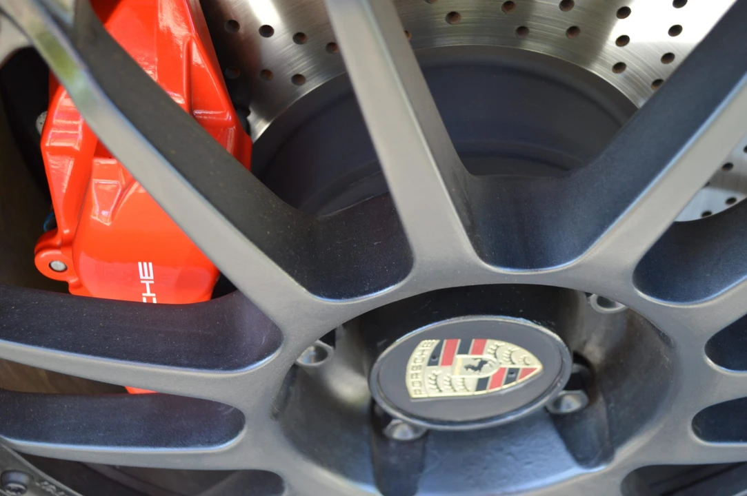 2002 Porsche 996 Turbo - Image 30 of 31