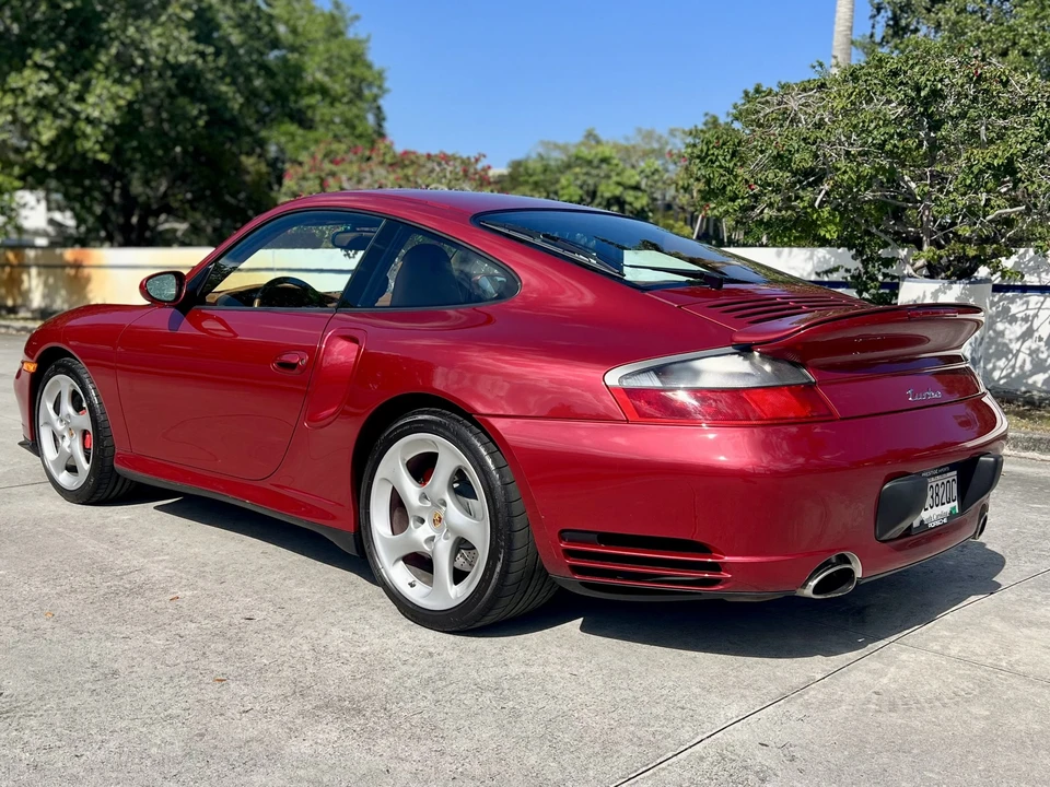 2002 Porsche 996 Turbo - Image 13 of 31