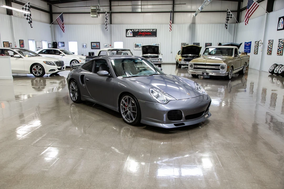 2002 Porsche 996 Turbo - Image 9 of 31
