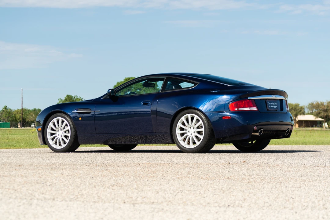 2003 Aston Martin Vanquish 1st Gen - Image 8 of 31