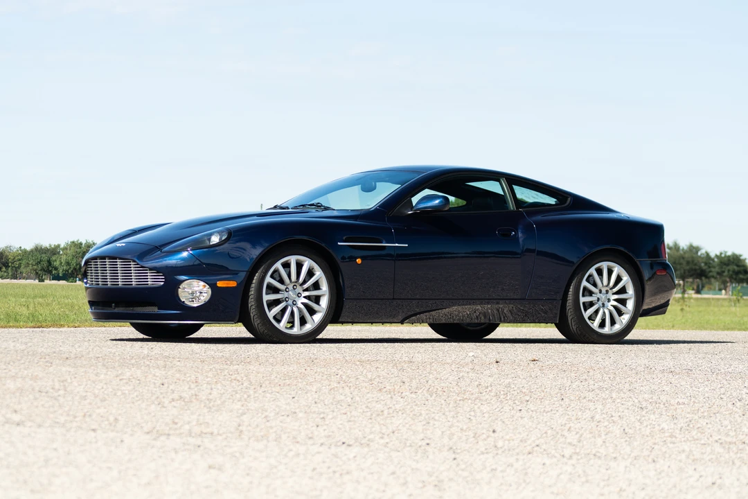 2003 Aston Martin Vanquish 1st Gen - Image 6 of 31