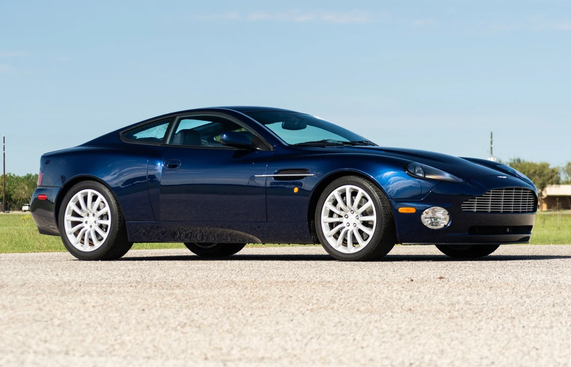 2003 Aston Martin Vanquish 1st Gen - Image 12 of 31