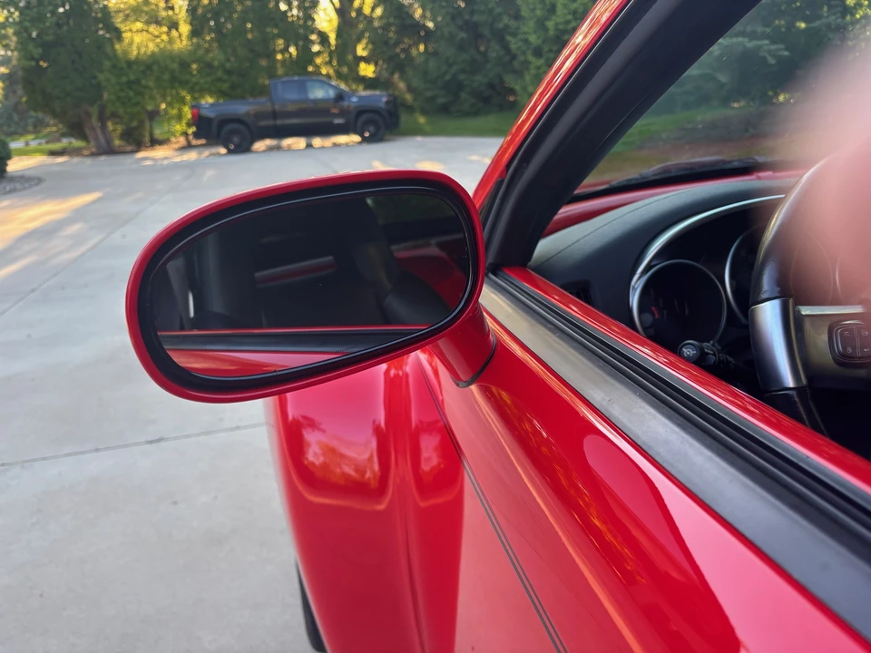 2003 Chevrolet SSR - Image 18 of 31