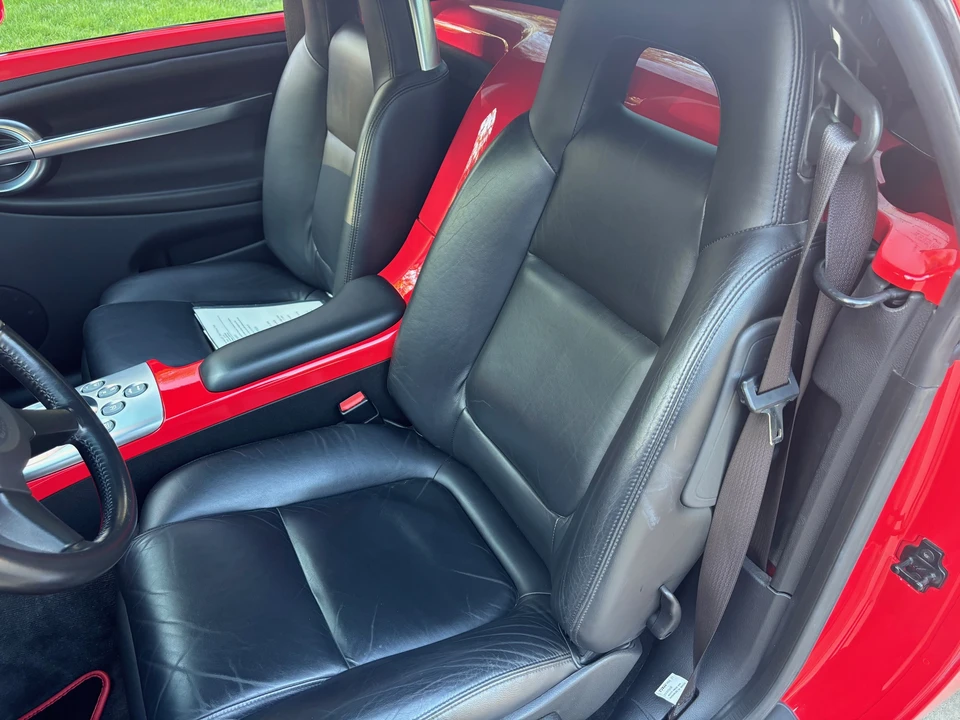 2003 Chevrolet SSR - Image 30 of 31
