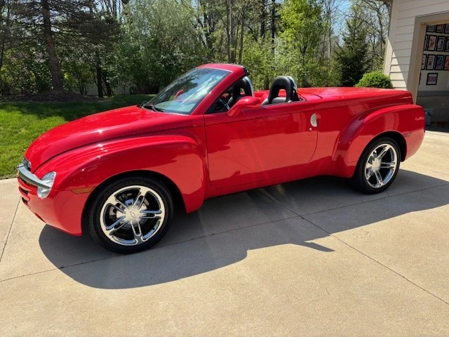 2003 Chevrolet SSR - Image 9 of 31